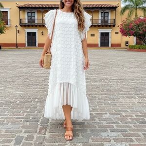 # A279  N By Nancy  Red Carpet Glam  White Maxi Dress Ruffle Tulle NWT S